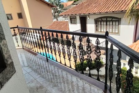 Casa de condomínio para alugar com 722m², 5 quartos e 5 vagas Casa de condomínio para alugar com 722m², 5 quartos e 5 vagasVaranda da Suíte 2