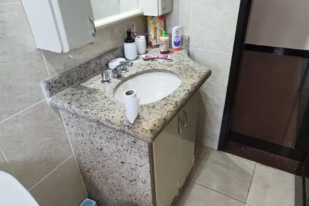 Casa de condomínio para alugar com 722m², 5 quartos e 5 vagas Casa de condomínio para alugar com 722m², 5 quartos e 5 vagasBanheiro Social 1