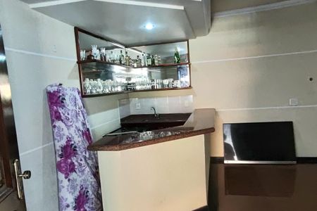 Casa de condomínio para alugar com 722m², 5 quartos e 5 vagas Casa de condomínio para alugar com 722m², 5 quartos e 5 vagasSaleta