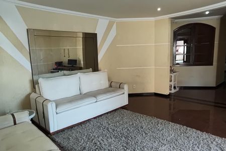 Casa de condomínio para alugar com 722m², 5 quartos e 5 vagas Casa de condomínio para alugar com 722m², 5 quartos e 5 vagasSala