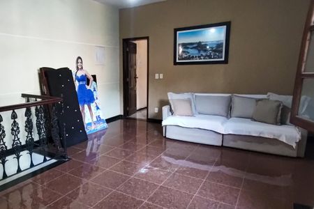 Casa de condomínio para alugar com 722m², 5 quartos e 5 vagas Casa de condomínio para alugar com 722m², 5 quartos e 5 vagasSaleta