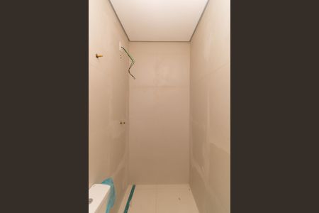 Casa de condomínio à venda com 76m², 2 quartos e 2 vagasBanheiro da Suíte 1