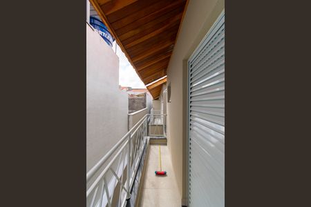 Casa de condomínio à venda com 76m², 2 quartos e 2 vagasVaranda da Suíte 1