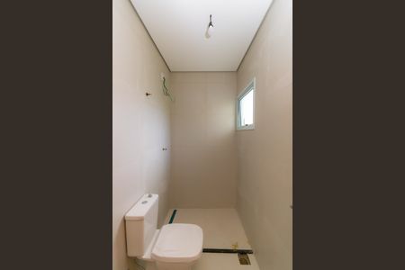 Casa de condomínio à venda com 76m², 2 quartos e 2 vagasBanheiro da Suíte 2