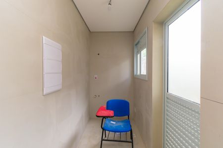 Casa de condomínio à venda com 76m², 2 quartos e 2 vagasÁrea de Serviço