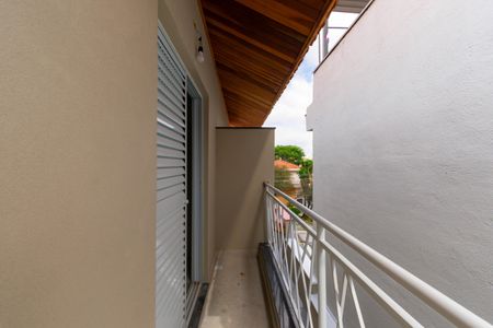 Casa de condomínio à venda com 76m², 2 quartos e 2 vagasVaranda da Suíte 1