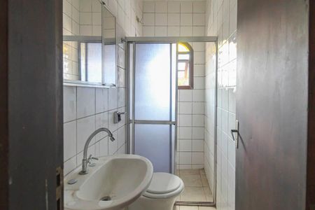 Casa à venda com 110m², 2 quartos e 1 vagaBanheiro