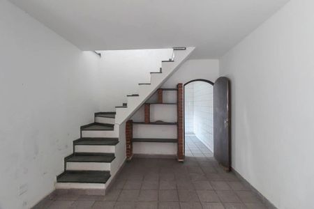 Casa à venda com 110m², 2 quartos e 1 vagaSala