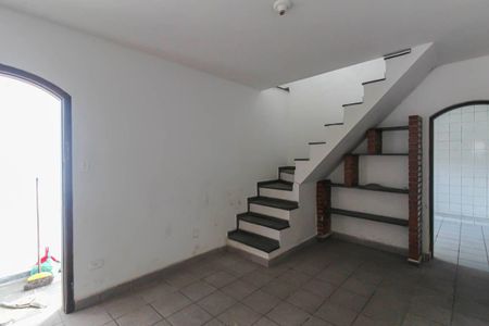 Casa à venda com 110m², 2 quartos e 1 vagaSala