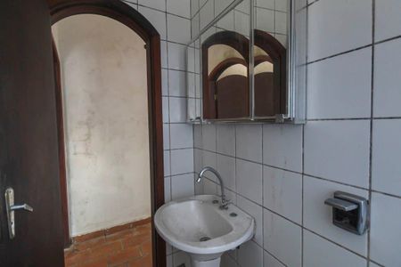 Casa à venda com 110m², 2 quartos e 1 vagaBanheiro