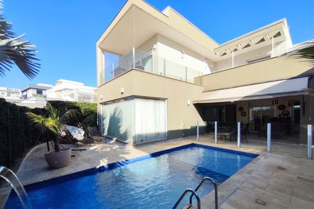 Casa de condomínio à venda com 381m², 4 quartos e 4 vagasQuintal - Piscina