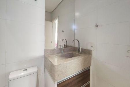 Casa de condomínio à venda com 381m², 4 quartos e 4 vagasBanheiro da Área gourmet