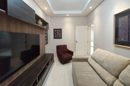 Casa de condomínio à venda com 381m², 4 quartos e 4 vagasSala de TV