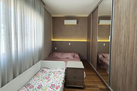 Casa de condomínio à venda com 381m², 4 quartos e 4 vagasQuarto Suíte