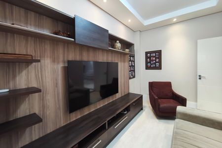 Casa de condomínio à venda com 381m², 4 quartos e 4 vagasSala de TV