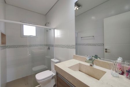 Casa de condomínio à venda com 381m², 4 quartos e 4 vagasBanheiro suíte 2