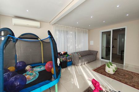 Casa de condomínio à venda com 381m², 4 quartos e 4 vagasÁrea gourmet