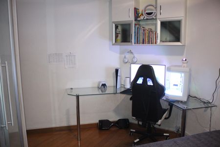 Apartamento à venda com 240m², 4 quartos e 2 vagasQuarto 1