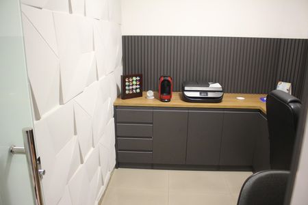 Apartamento à venda com 240m², 4 quartos e 2 vagasEscritório