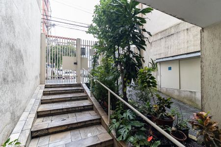 Apartamento para alugar com 71m², 2 quartos e sem vaga Apartamento para alugar com 71m², 2 quartos e sem vagaEntrada