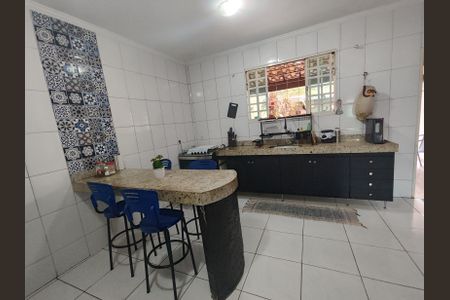 Casa à venda com 190m², 3 quartos e 2 vagasCozinha