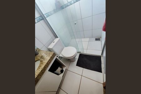Casa à venda com 190m², 3 quartos e 2 vagasBanheiro 3