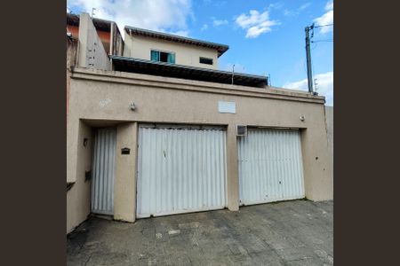 Casa à venda com 190m², 3 quartos e 2 vagasFachada