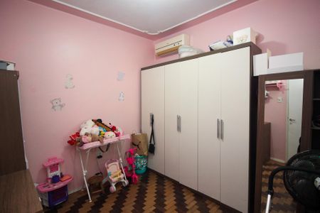 Casa à venda com 280m², 4 quartos e 6 vagasQuarto 3