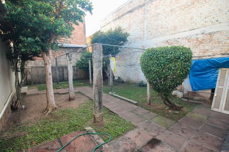 Casa à venda com 280m², 4 quartos e 6 vagasQuintal