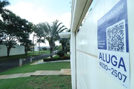 Casa para alugar com 237m², 5 quartos e 3 vagasPlaquinha