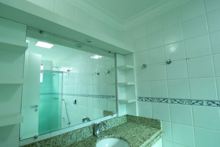 Casa para alugar com 237m², 5 quartos e 3 vagasBanheiro do Quarto 5