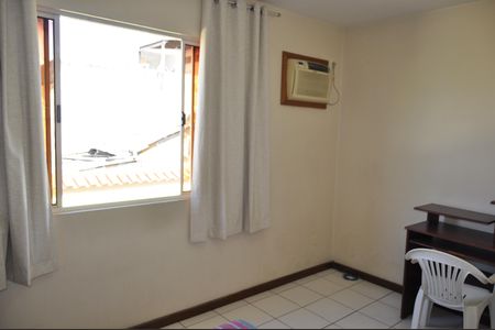 Casa de condomínio à venda com 100m², 3 quartos e 1 vagaQuarto 1