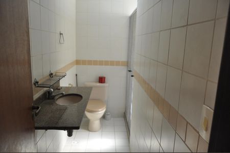 Casa de condomínio à venda com 100m², 3 quartos e 1 vagaBanheiro