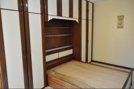 Casa de condomínio à venda com 100m², 3 quartos e 1 vagaSuíte