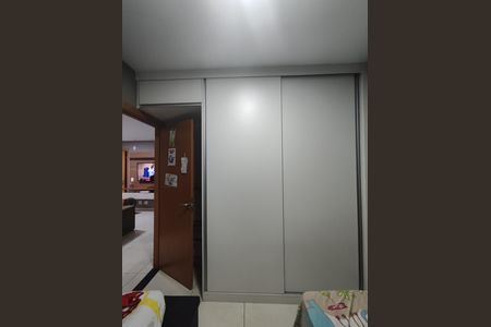 Apartamento à venda com 45m², 2 quartos e 1 vagaQuarto 2