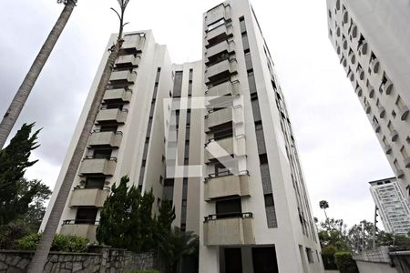 Apartamento para alugar com 197m², 3 quartos e 3 vagasFachada