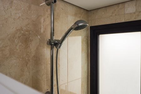 Apartamento para alugar com 197m², 3 quartos e 3 vagasBanheiro da Suíte 1