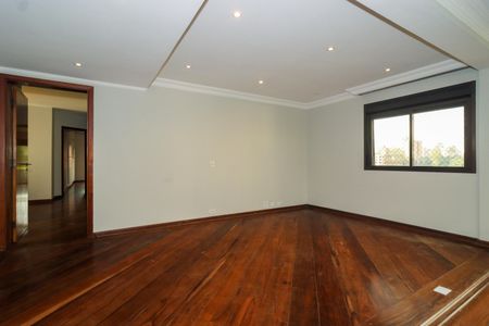 Apartamento para alugar com 197m², 3 quartos e 3 vagasSala