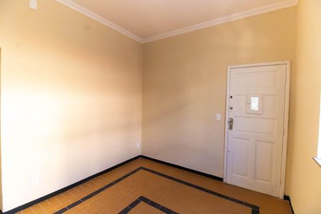 Casa à venda com 120m², 2 quartos e 1 vaga Casa à venda com 120m², 2 quartos e 1 vagaSala