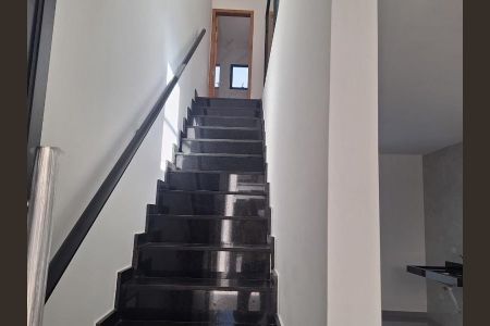 Casa à venda com 106m², 3 quartos e 2 vagasFoto 05