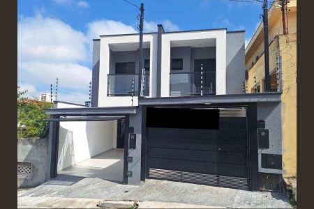 Casa à venda com 106m², 3 quartos e 2 vagasFoto 01