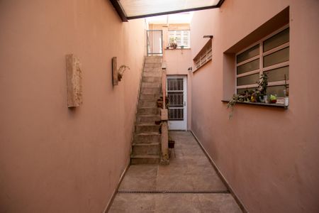 Casa à venda com 205m², 3 quartos e 3 vagas Casa à venda com 205m², 3 quartos e 3 vagasÁrea comum