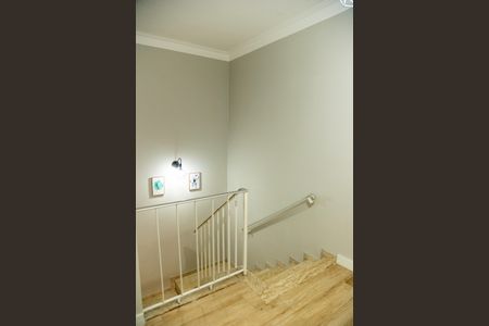 Casa à venda com 205m², 3 quartos e 3 vagas Casa à venda com 205m², 3 quartos e 3 vagasÁrea comum