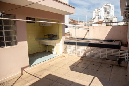 Casa à venda com 205m², 3 quartos e 3 vagas Casa à venda com 205m², 3 quartos e 3 vagasÁrea de Serviço
