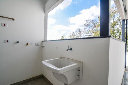 Apartamento à venda com 107m², 2 quartos e 1 vaga Apartamento à venda com 107m², 2 quartos e 1 vagaÁrea de Serviço