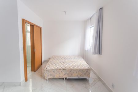 Apartamento à venda com 48m², 1 quarto e sem vagaSala/Quarto
