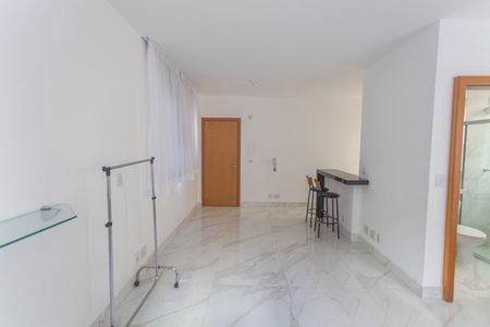 Apartamento à venda com 48m², 1 quarto e sem vagaSala/Quarto
