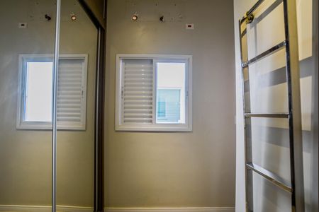 Apartamento à venda com 140m², 2 quartos e 2 vagasQuarto 