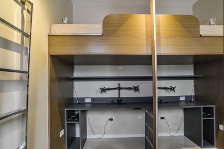 Apartamento à venda com 140m², 2 quartos e 2 vagasQuarto 