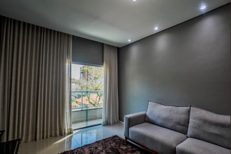 Apartamento à venda com 140m², 2 quartos e 2 vagasSala